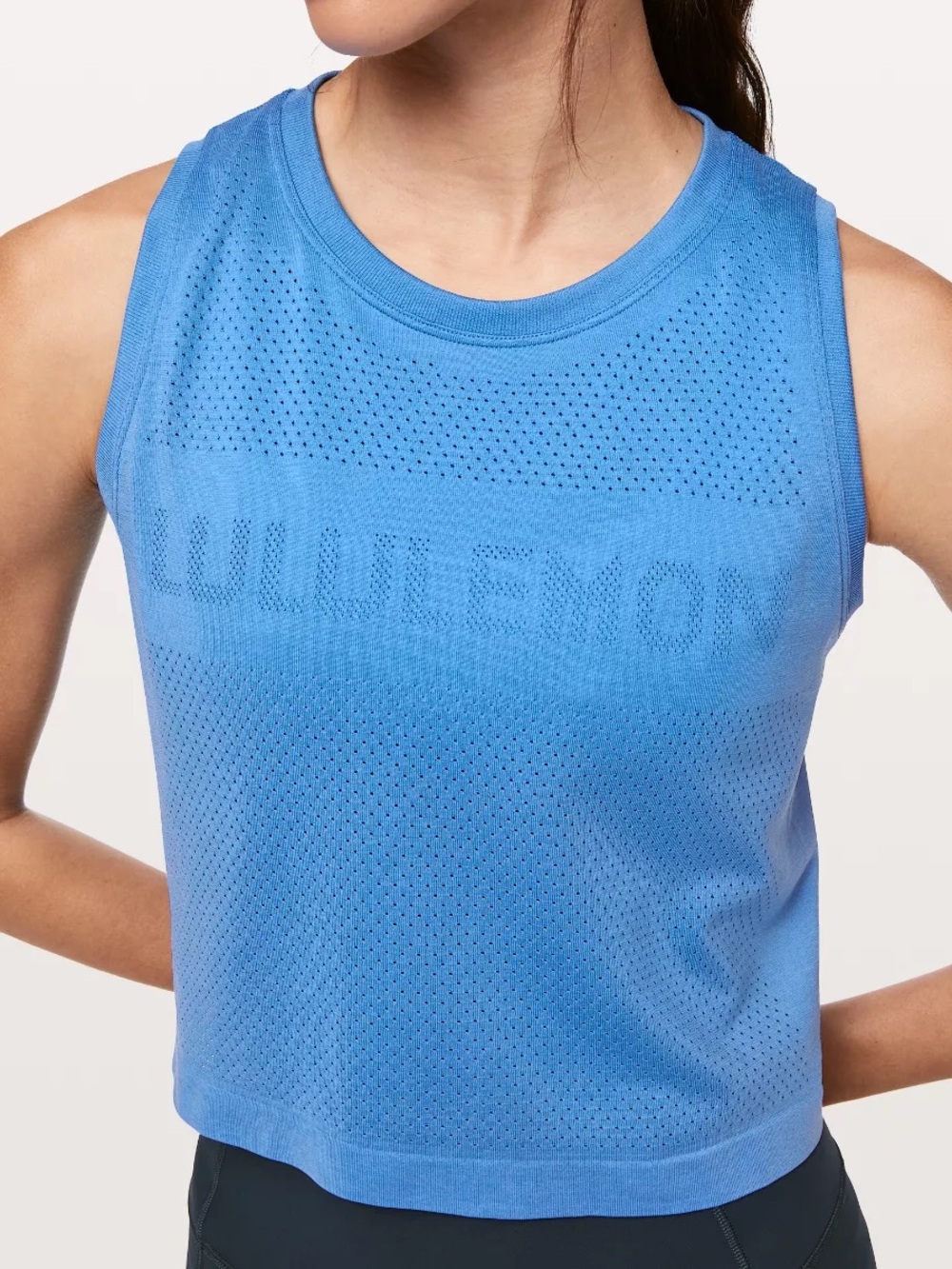 Lululemon breeze tank top size 6 / small